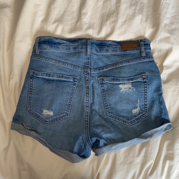 Distressed Denim Shorts - Picture 2 of 3